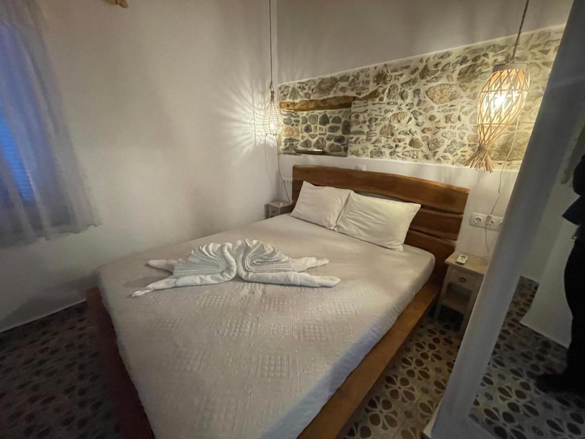 Burgos Barrio Hotel Naxos City Exterior foto