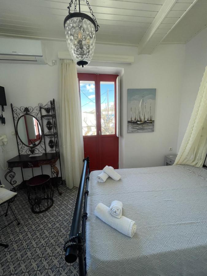 Burgos Barrio Hotel Naxos City Exterior foto