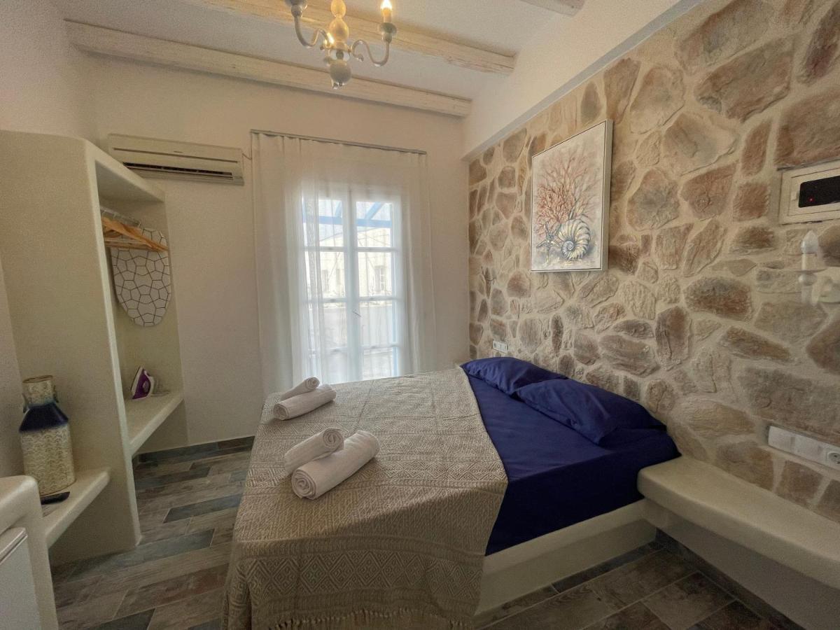 Burgos Barrio Hotel Naxos City Exterior foto