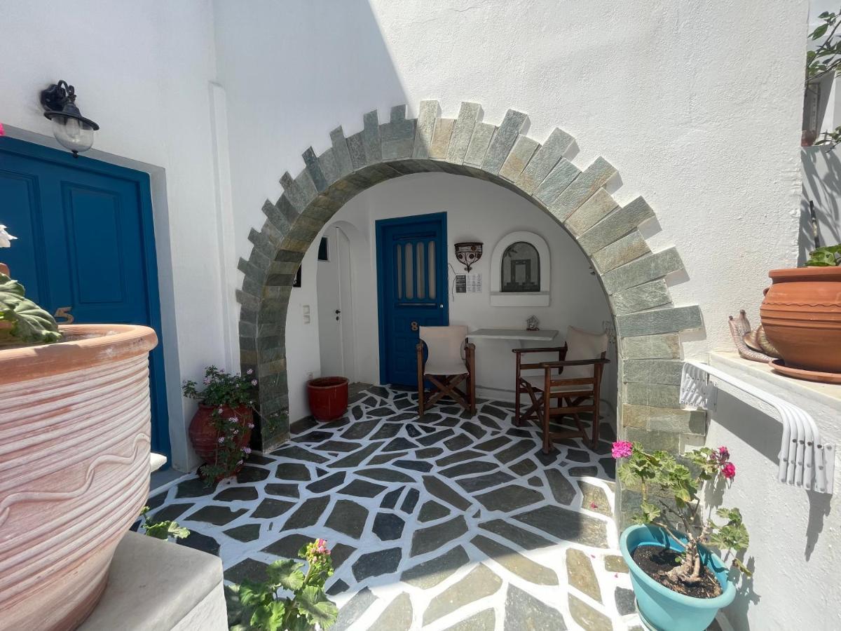 Burgos Barrio Hotel Naxos City Exterior foto